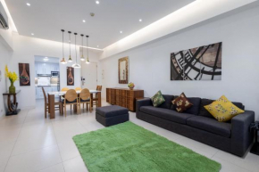 *NEW*/2BR/86sqm/Free parking/Netflix in BGC
